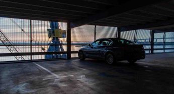 Il mistero dell’auto abbandonata nel parcheggio dell’aeroporto da oltre un anno: conto salatissimo