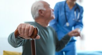 Hai bisogno di cure? In Piemonte è già realtà: altrove gli anziani restano in attesa