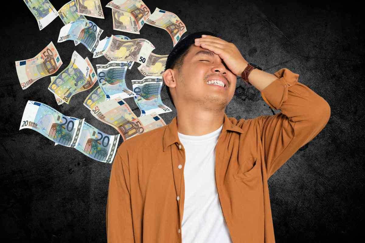 Uomo disperato e soldi