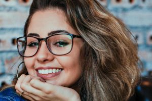 Ragazza che sorride
