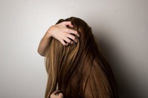 capelli castani