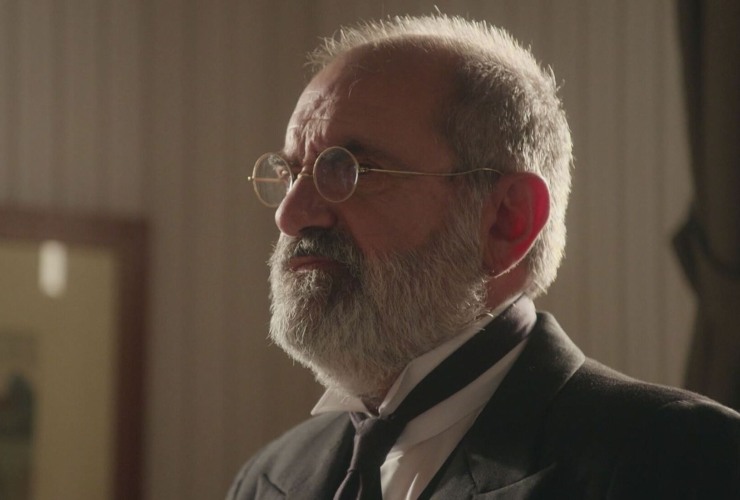romulo in una scena de la promessa