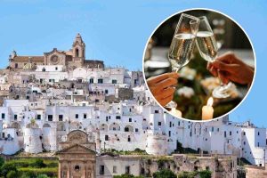 Ostuni, calici di vino