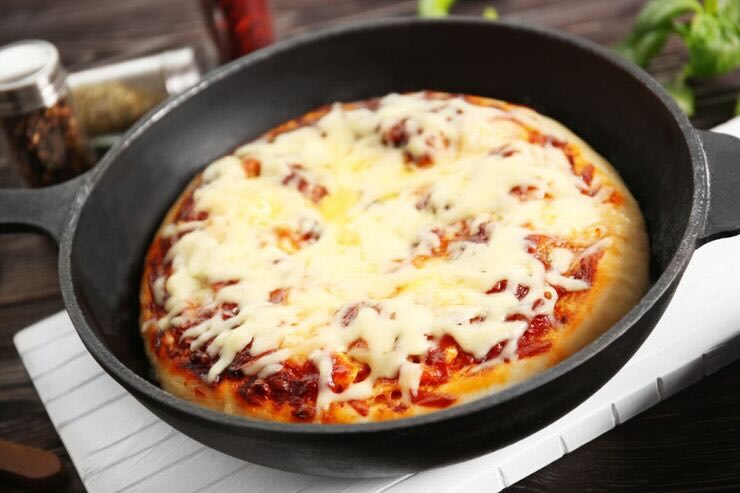 pizza in padella