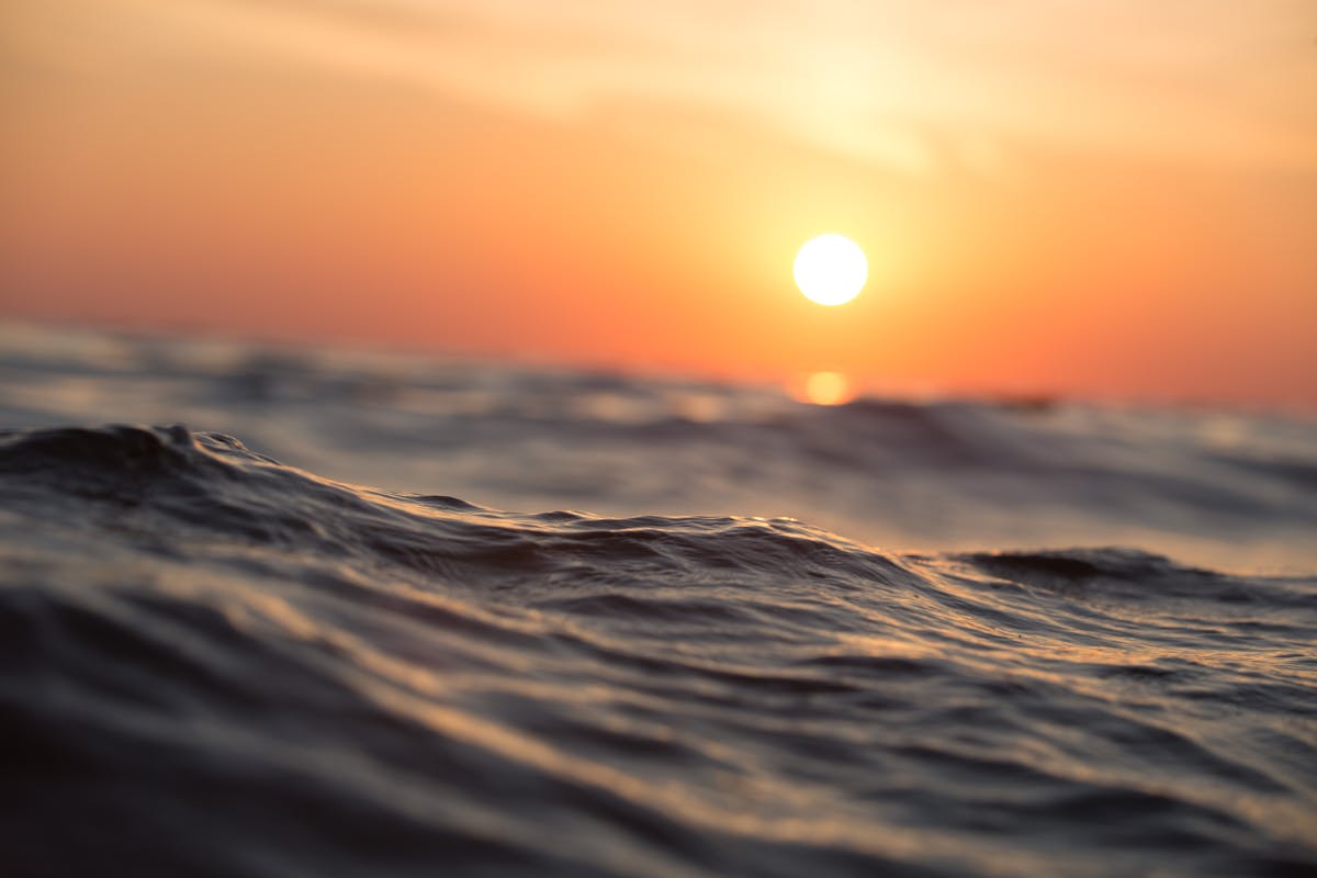 mare al tramonto
